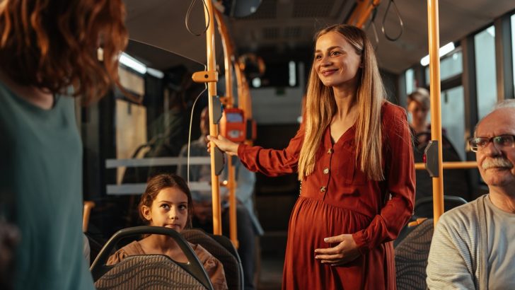 10 Small Acts of Kindness That Leave a Lasting Impression