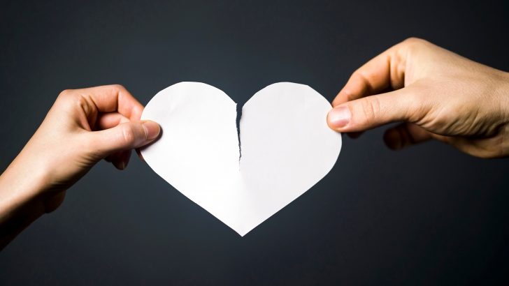 These Zodiac Signs Are Addicted to On-and-Off Relationships