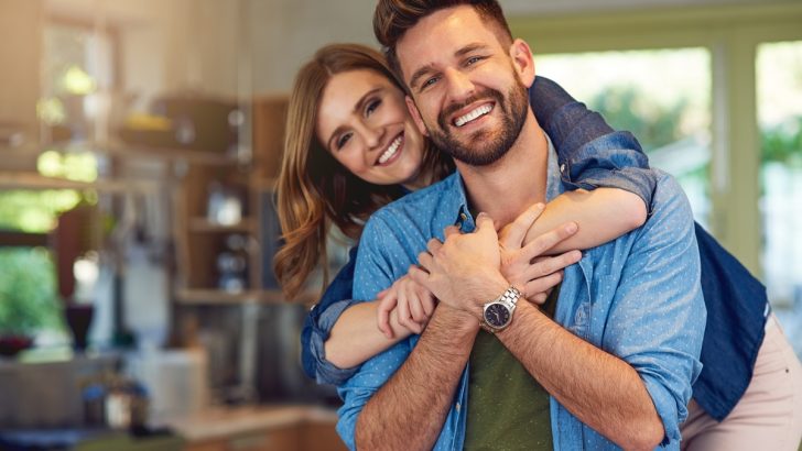 10 Signs Your Partner Is Attentive, Not Clingy