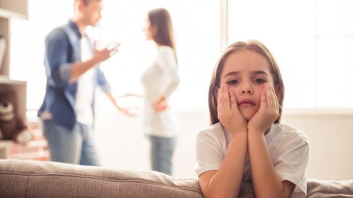 10 Signs You Had an Unhappy Childhood Even If You Didn’t Realize It At the Time