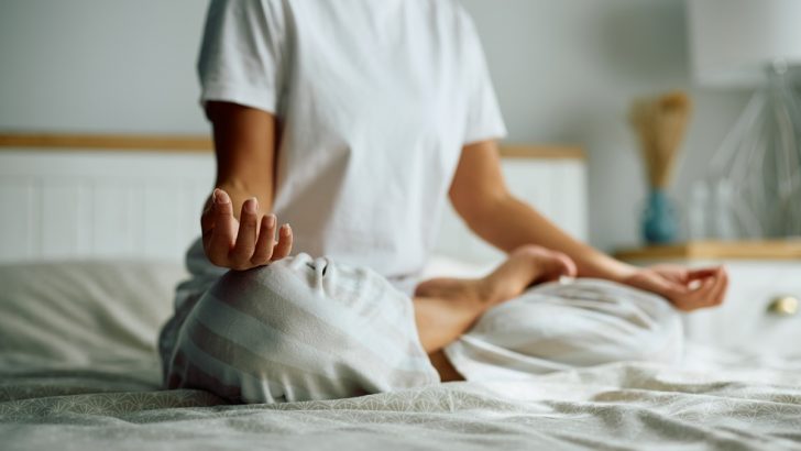 5 Holistic Morning Routines That Will Nurture Your Body, Mind and Soul