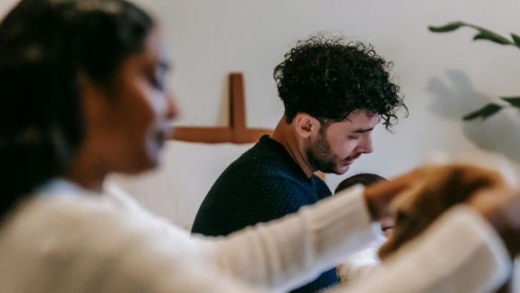 10 Signs They’re a Habit, Not a Partner Anymore