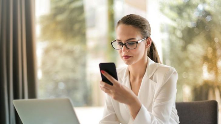 10 Subtle Signs Someone Might Be Using You