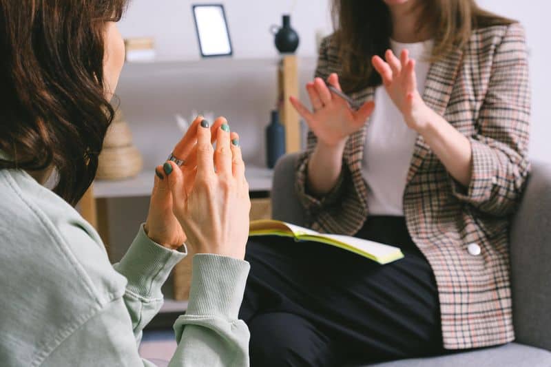 Hand Gestures Amplify Messages