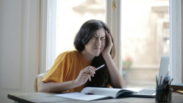 9 Aches That Are Actually Messages From Your Soul