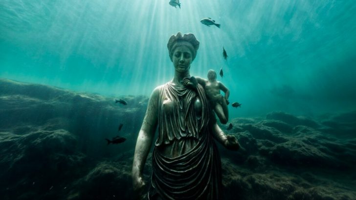 8 Signs You’re an Aphrodite Woman