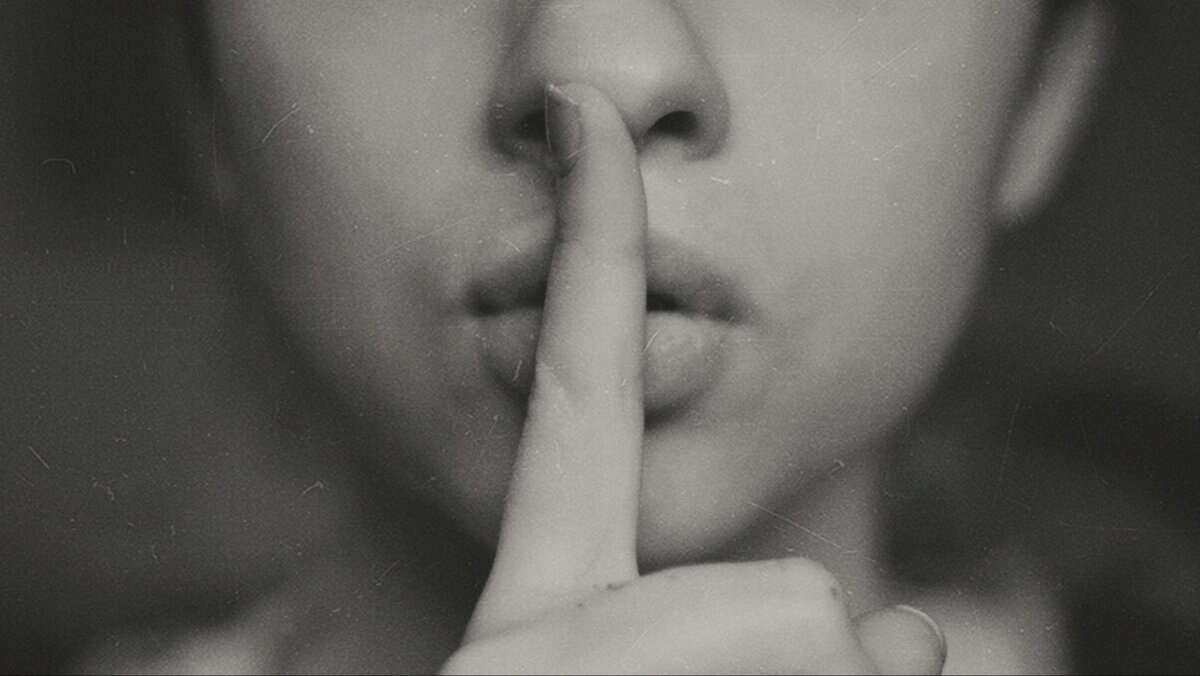 phrase whisper