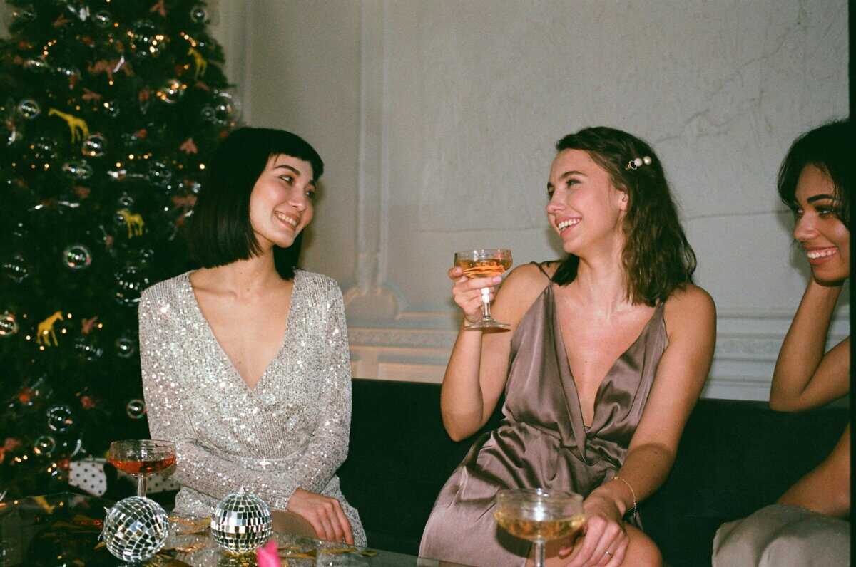 zodiac friends