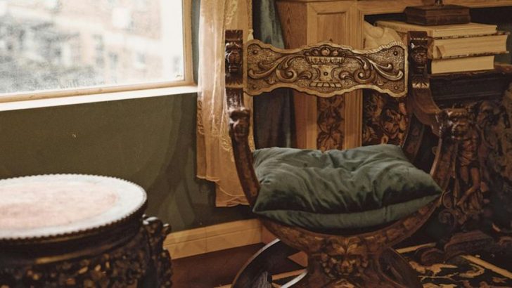 10 Things In Your Home That Hoard Negative Energy