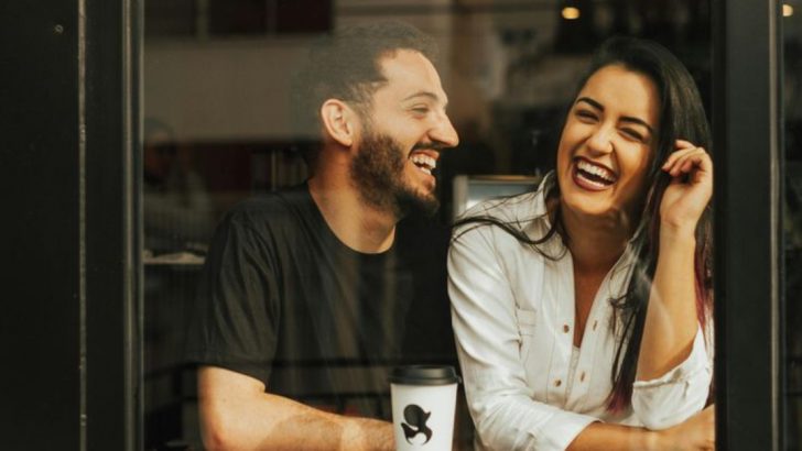 10 Ways to Know If He’s Flirting or Just Being Nice