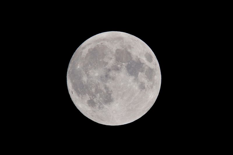 Moon Nurtures Cancer