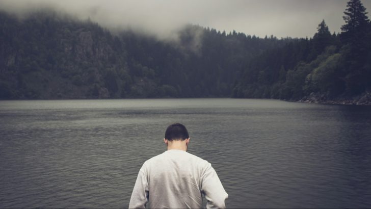 9 Signs You’re Milking Your Pain Instead of Letting It Go