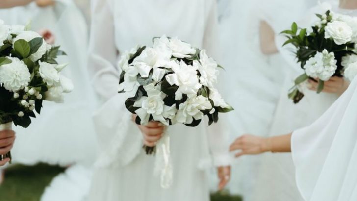 10 Stunning Wedding Bouquet Flowers with the Most Beautiful Meanings