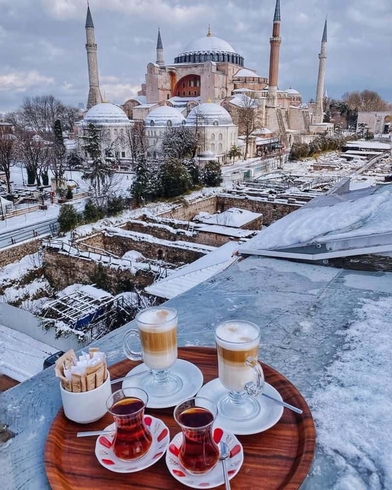 Aquarius: Istanbul, Turkey