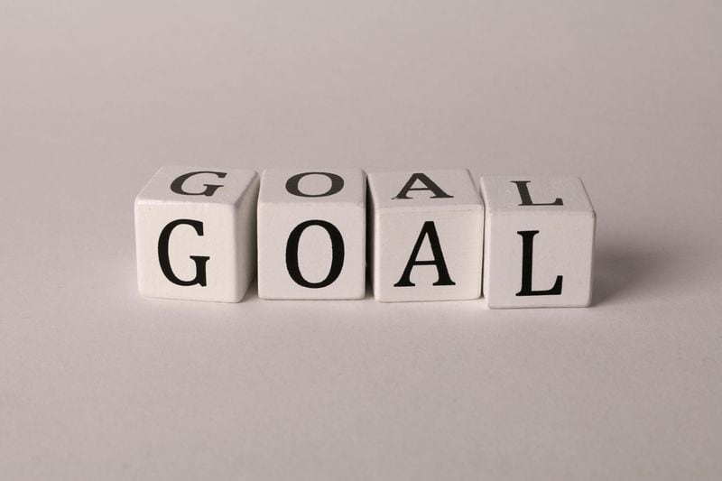 Setting Clear Goals Guides Your Brain