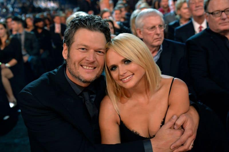 Blake Shelton (Gemini) and Miranda Lambert (Scorpio): Flirtation Meets Intensity