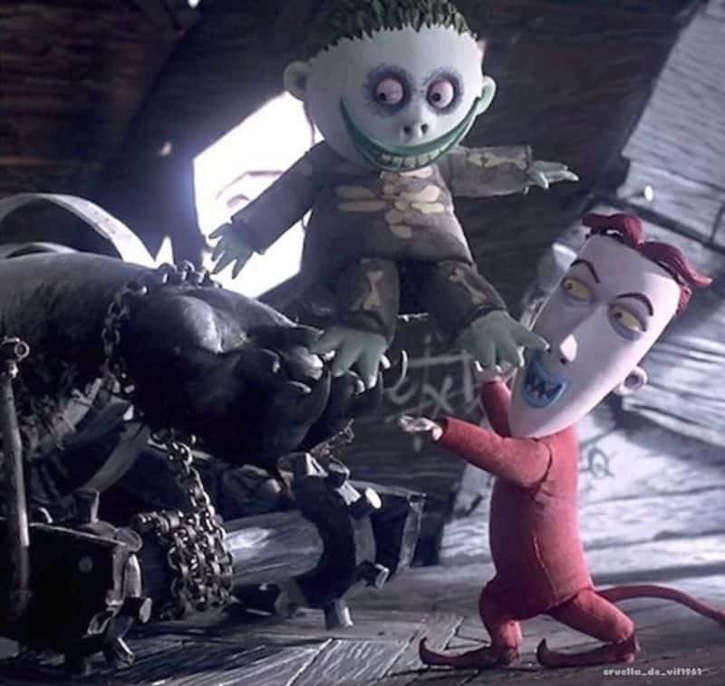 Sagittarius (November 22 – December 21): Lock