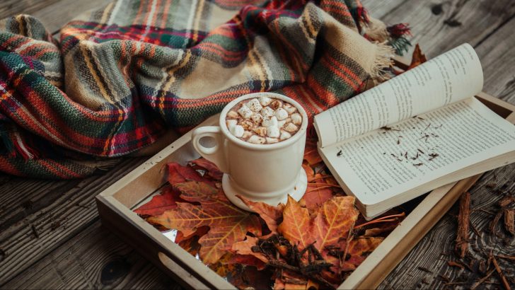 Feeling the Fall Blues? Here’s How to Turn That Mood Around and Stay on Track