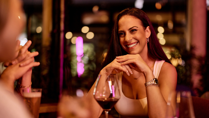 10 Things High-Value Women Will Never Say In Front Of Men