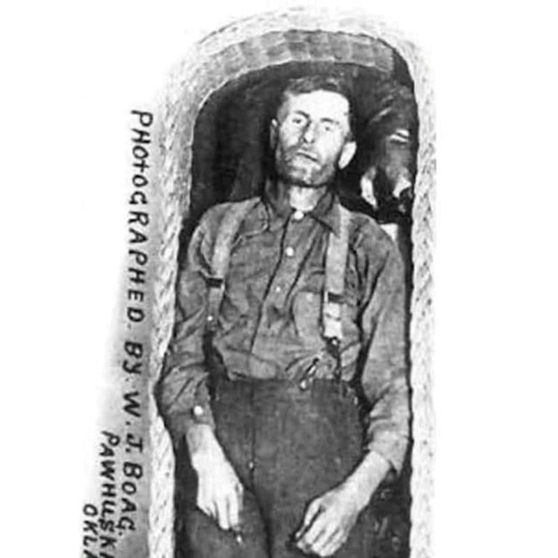 Elmer McCurdy's Posthumous Adventures