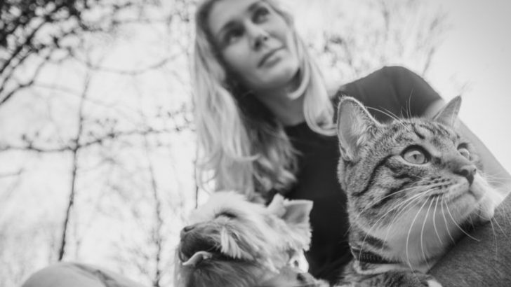 What Being a Cat or Dog Person Says About Your Personality