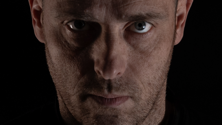 Signs Your Partner Is A Dangerous Person