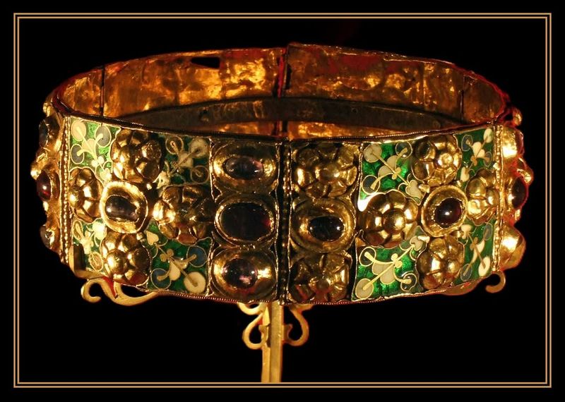 The Iron Crown of Lombardy Curse