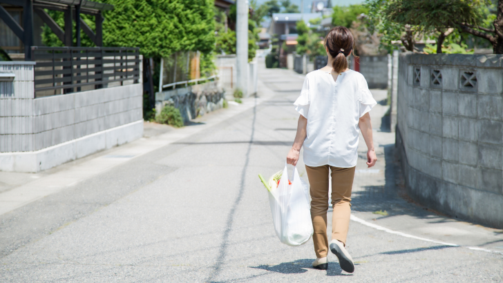 Signs Of A Married Single Wife