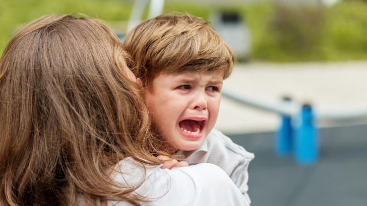 10 Smart Phrases To Use When Your Child Is Misbehaving