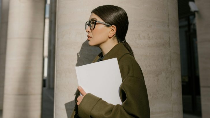 10 Stoic Tricks to Skyrocket Your Social Value