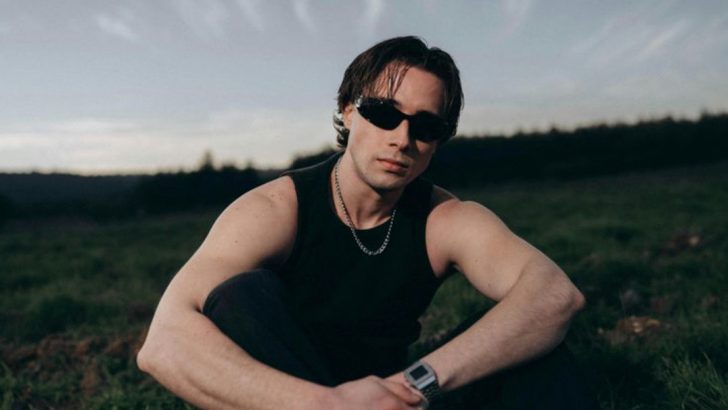 10 Personality Traits of People Who Only Wear Black