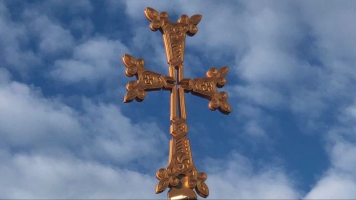 23 Christian Crosses and Their Stories