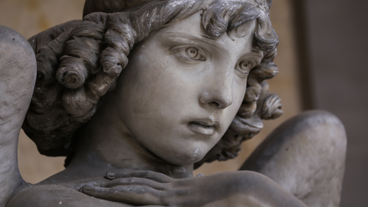 What Your Guardian Angel Message Is For January, According To Your Birth Month