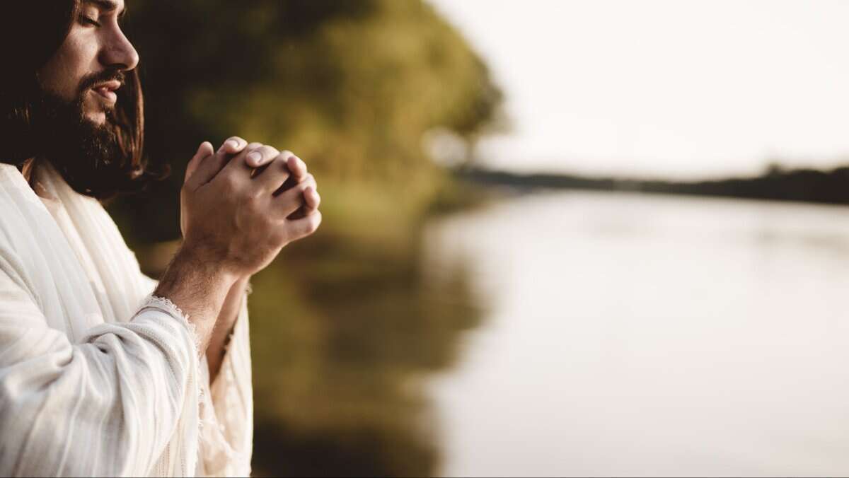 husband christ's example