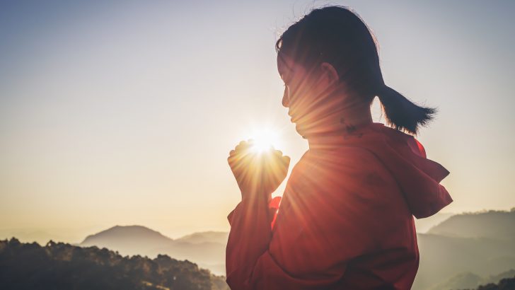 Comforting Signs God is Showing You Grace