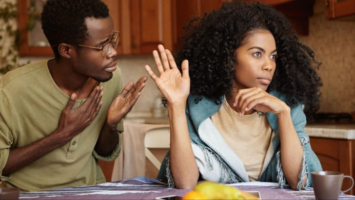 10 Signs He Doesn&rsquo;t Deserve Another Chance