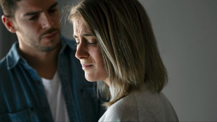 7 Reasons a Betrayal Bond Keeps You Stuck