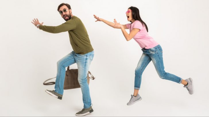 Is He About to Break Up? 8 Hints You Shouldn&rsquo;t Ignore