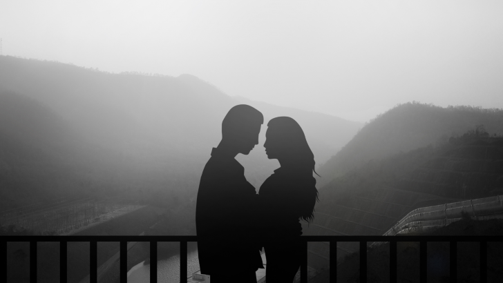 Why Some Connections Feel &ldquo;Meant to Be&rdquo; Without Proof