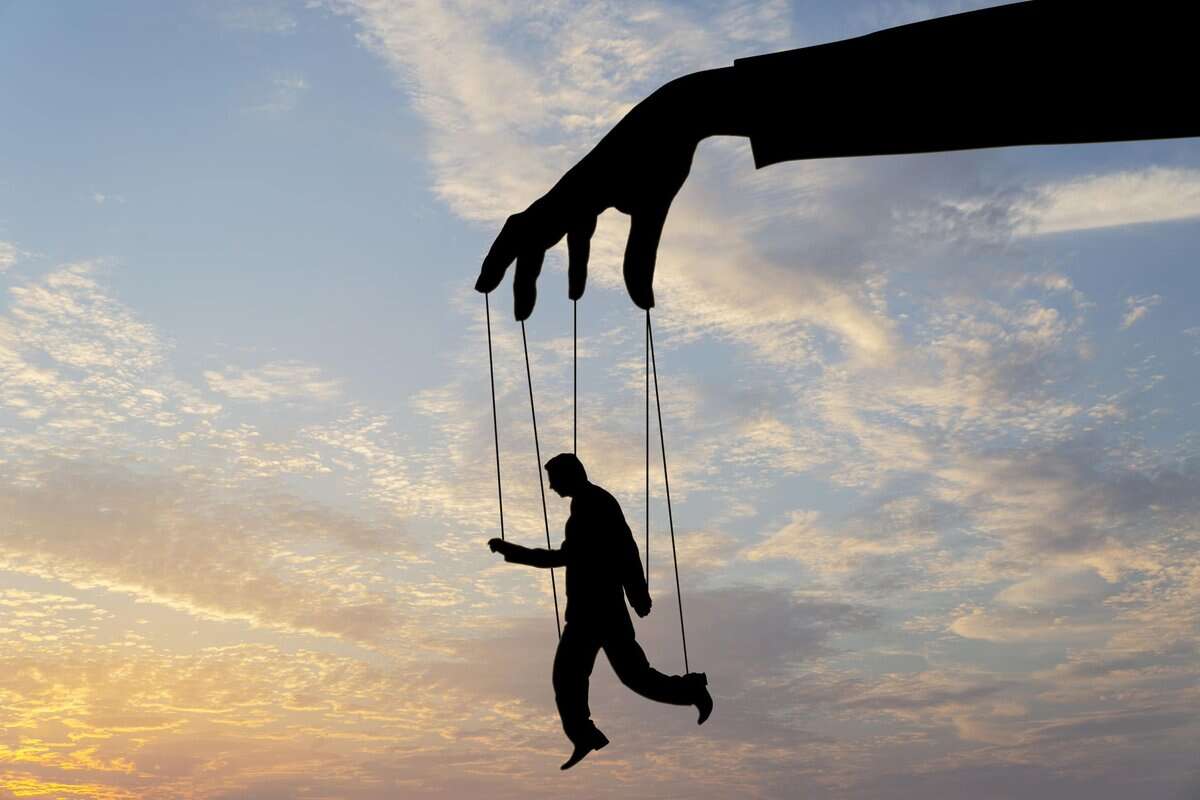 manipulation guilt-trip