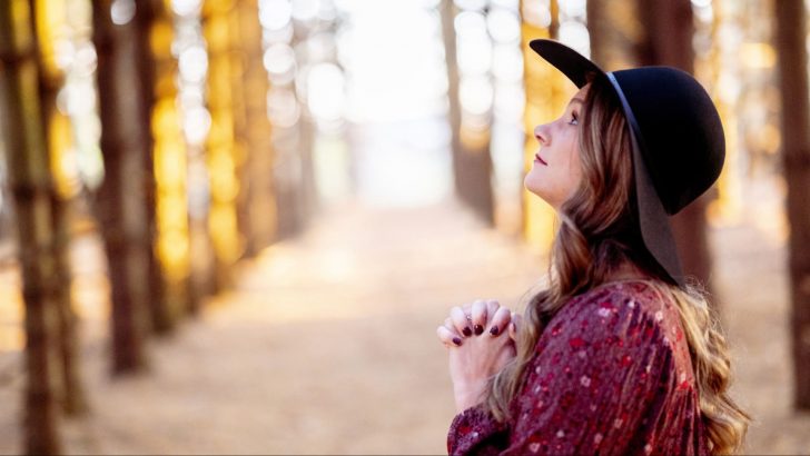 Sacred Drops of Myrrh: 10 Miracles and Beliefs That Will Inspire Your Faith