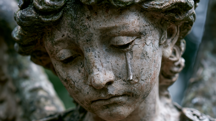 10 Warning Signs You Should Never Ignore