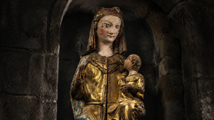 This 700-Year-Old Statue of Mary Opens to Reveal a Hidden Trinity