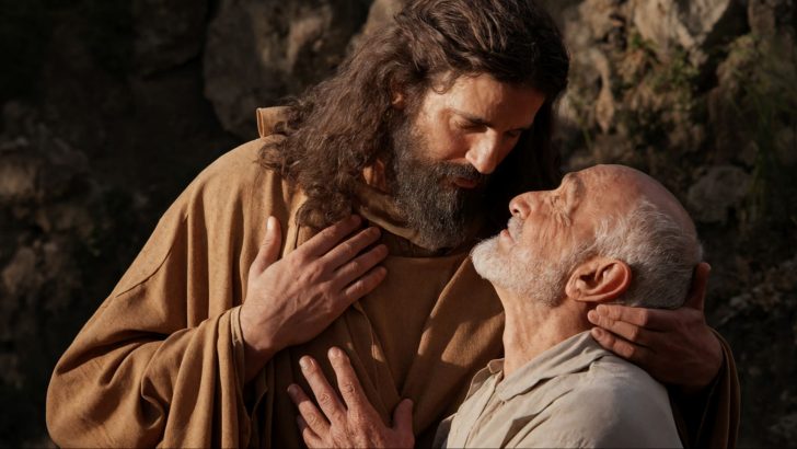 7 People Who Stood Near Jesus at the Crucifixion